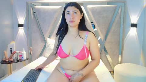 Snapshot of ghanimastrom chatting on September 2025 11:49:02 PM Danna Astrom online show from September 2025 11:49:02 PM