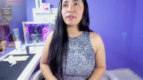 Snapshot of ghanimastrom chatting on November 2025 11:48:01 PM Danna Astrom online show from November 2025 11:48:01 PM