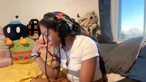 Snapshot of ghastgirlt_t chatting on October 2025 11:05:02 PM ghastgirlt_t online show from October 2025 11:05:02 PM