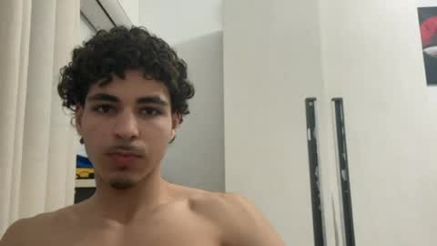 ghilassss online show from March 2026 10:24:01 PM