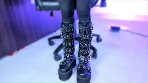 Snapshot of ghostlydolll chatting on September 2025 06:34:01 PM Sara online show from September 2025 06:34:01 PM