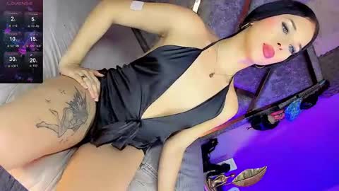 Gia Ferrara online show from June 2026 05:19:02 PM