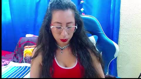 Gia  online show from July 2026 04:13:01 PM
