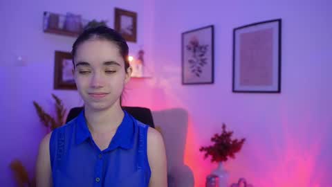 Gia Paige18 online show from November 2025 03:03:02 PM