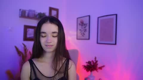 Gia Paige18 online show from November 2025 02:09:01 PM