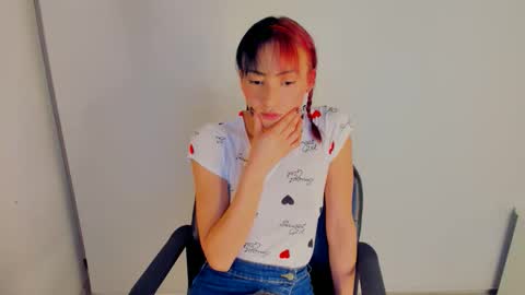 GIA WHITE Independet  online show from October 2025 06:10:01 AM