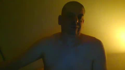 Snapshot of giaco1982 chatting on March 2025 08:04:02 AM samuel online show from March 2025 08:04:02 AM