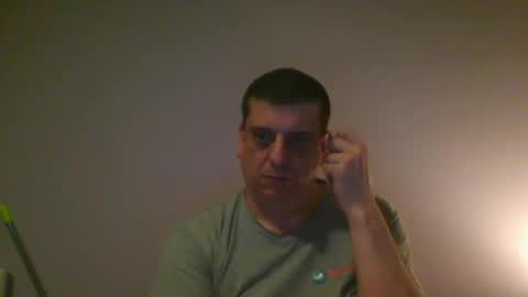 Snapshot of giaco1982 chatting on February 2026 05:02:02 AM samuel online show from February 2026 05:02:02 AM