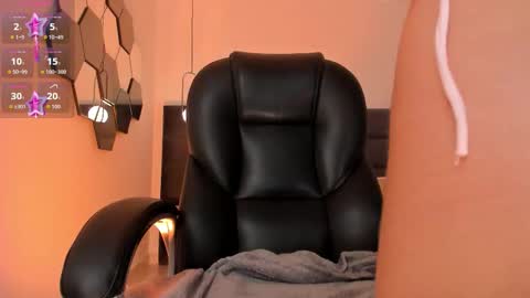 Gia Ferrera online show from February 2026 07:55:02 PM