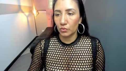 Snapshot of giafox_ chatting on February 2025 01:30:02 PM G I A FOX online show from February 2025 01:30:02 PM