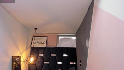 Snapshot of giafox_ chatting on October 2025 04:06:02 PM G I A FOX online show from October 2025 04:06:02 PM