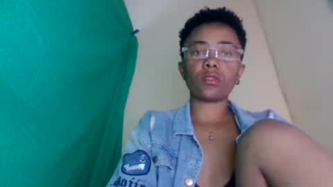 gialbloody online show from July 2026 12:55:01 PM