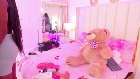 Gianina online show from January 2026 08:44:02 PM