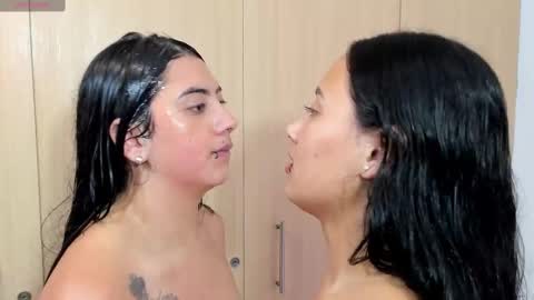 Snapshot of giannagovlea chatting on February 2025 05:23:01 AM giannagovlea online show from February 2025 05:23:01 AM