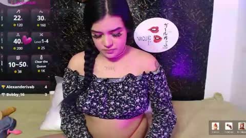 Gianna lopez online show from May 2026 08:35:02 PM