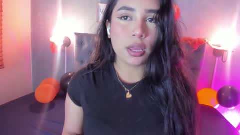 giannaslimjb online show from October 2025 03:16:02 AM