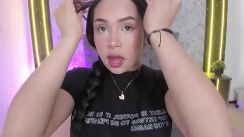 giannaslimjb online show from February 2026 07:35:01 PM