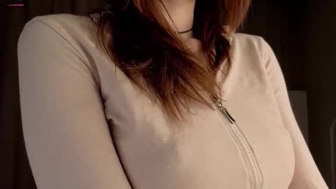 Snapshot of giannasoens chatting on February 2026 06:42:01 PM Mia online show from February 2026 06:42:01 PM