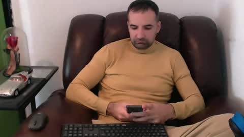 Gianni online show from January 2025 11:13:02 AM