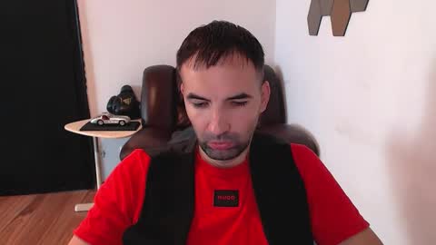 Gianni online show from October 2025 09:54:01 AM