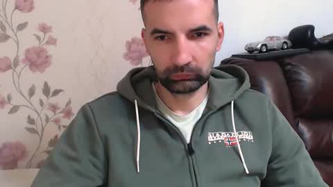 Gianni online show from April 2026 11:59:01 AM