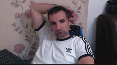 Gianni online show from July 2026 06:13:01 PM