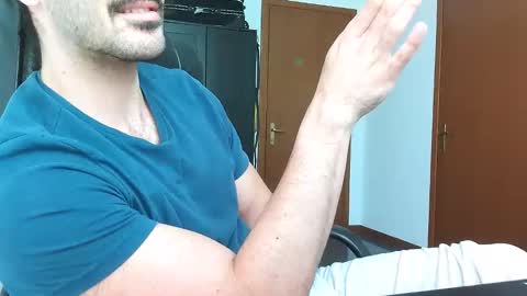 Snapshot of gianniamalfi chatting on April 2026 02:21:01 PM gianniamalfi online show from April 2026 02:21:01 PM