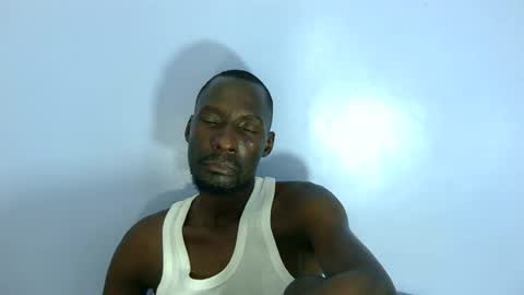 giant_couple online show from June 2026 06:35:02 PM