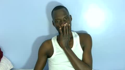 giant_couple online show from June 2026 12:16:01 PM