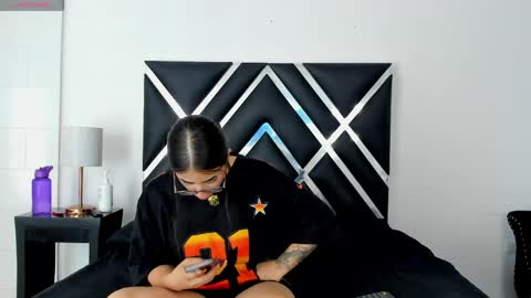 Gia and Tx online show from April 2026 11:57:01 AM