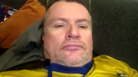 Snapshot of giddyup2222222 chatting on January 2026 01:44:01 AM giddyup2222222 online show from January 2026 01:44:01 AM