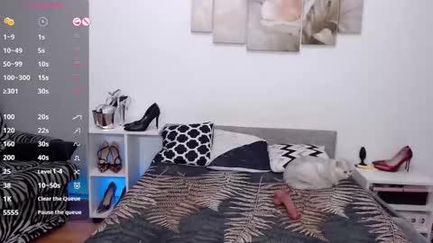 Gies online show from November 2025 09:48:02 PM