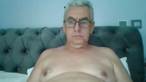 Snapshot of gigi1970 chatting on September 2025 12:48:01 PM gigi1970 online show from September 2025 12:48:01 PM