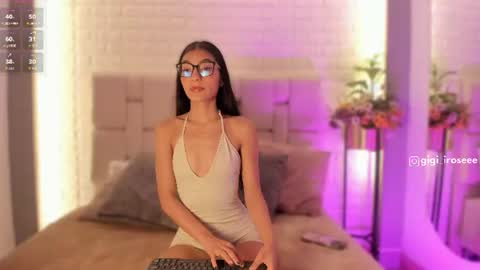 gigi_rosee online show from August 2026 01:10:02 PM