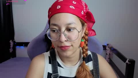 Snapshot of gigimooon chatting on May 2026 01:24:02 AM gigimooon online show from May 2026 01:24:02 AM