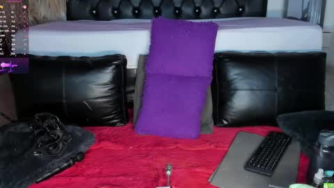 Snapshot of giiny_ chatting on September 2025 02:33:01 AM pamela online show from September 2025 02:33:01 AM