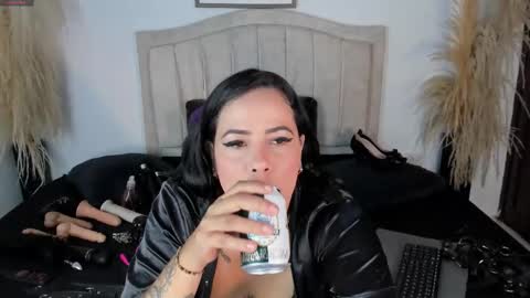 Snapshot of giiny_ chatting on March 2026 02:24:01 AM pamela online show from March 2026 02:24:01 AM