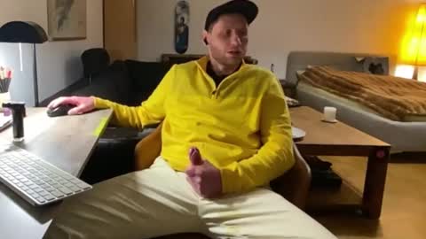 Sebastian online show from January 2025 08:07:02 AM