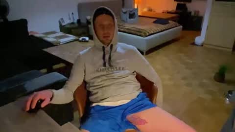 Sebastian online show from March 2025 11:42:01 PM