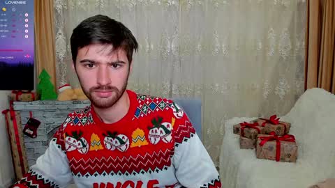 gilbertogonzales online show from December 2024 04:27:01 PM