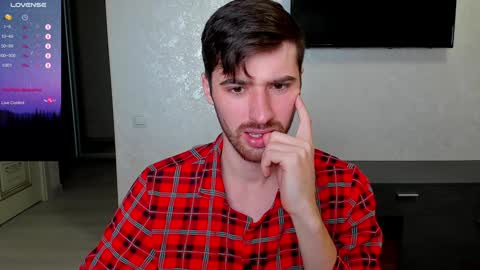 gilbertogonzales online show from January 2025 07:28:01 AM