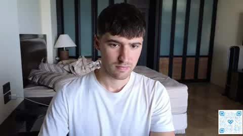 gilbertogonzales online show from December 2025 05:02:01 AM