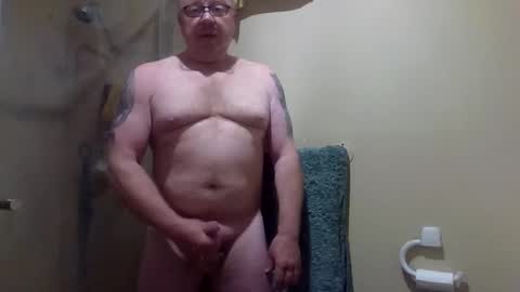 Snapshot of gimmmieoooo chatting on May 2026 05:20:01 PM gimmmieoooo online show from May 2026 05:20:01 PM