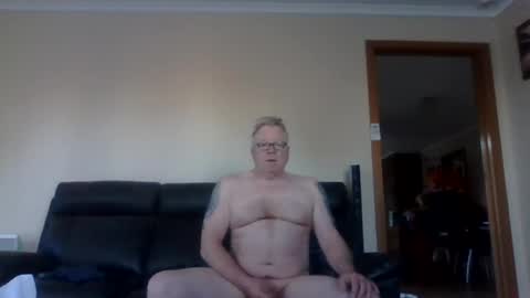 Snapshot of gimmmieoooo chatting on August 2026 10:08:02 PM gimmmieoooo online show from August 2026 10:08:02 PM