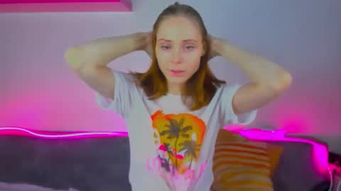 Gina online show from October 2025 11:09:01 AM