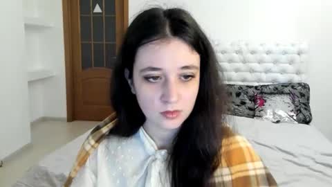 Kate online show from October 2025 07:53:01 AM