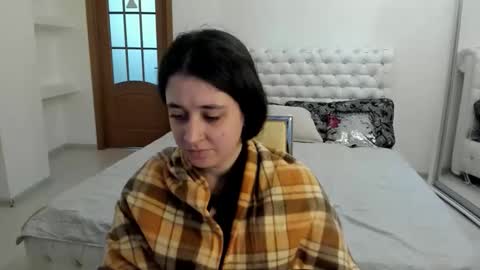 Kate online show from October 2025 09:19:01 AM