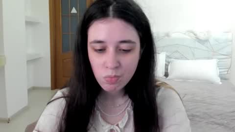 Kate online show from May 2026 09:49:01 AM