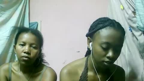 Snapshot of ginette9794 chatting on October 2025 04:05:01 PM Ginette9794 online show from October 2025 04:05:01 PM