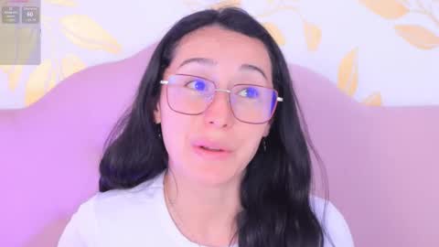 Snapshot of ginevra_esposito chatting on November 2025 12:59:02 PM Ginn online show from November 2025 12:59:02 PM